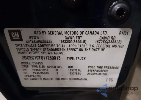 2001 Chevrolet Silverado 1500 Lt z USA, uszkodzony, nr VIN 2GCEC19T611269013